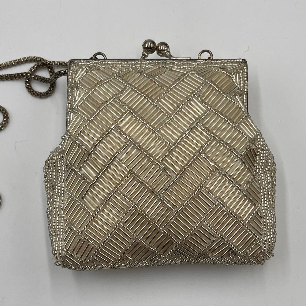 LeRegale LTD China Vintage Bugle Seed Bead‎ Silver Chain Evening Shoulder Bag